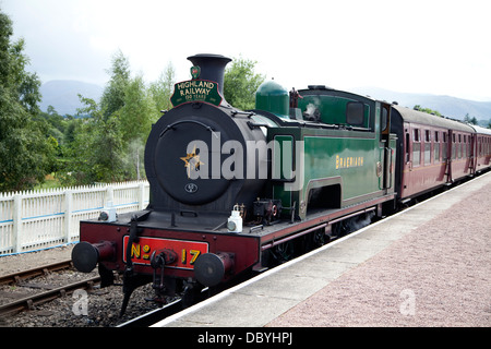 Machine à vapeur 'Braeriach' sur la ligne vapeur Strathspey, en Écosse, à la gare d'Aviemore Banque D'Images