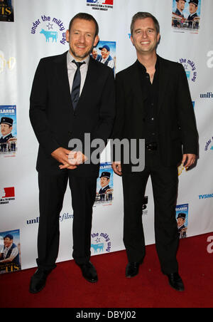 Dany Boon, consul français David Martinon Une soirée avec Dany Boon tenue à l'accueil du Consulat général de Los Angeles, Californie - 14.09.11 Banque D'Images