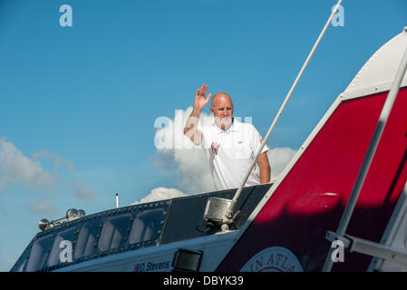 Dan Stevens propriétaire de Virgin Atlantic II quitte Plymouth et à Port de Fowey Cornwall. Banque D'Images