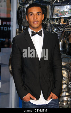 Lucien Laviscount Real Steel - UK film premiere tenue à l'Empire Leicester Square - Arrivées. Londres, Angleterre - 14.09.11 Banque D'Images