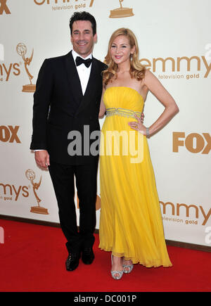 Jon Hamm et Jennifer Westfeldt Le 63e Primetime Emmy Awards, qui a eu lieu à Nokia Theatre L.A. Vivre - Arrivées. Los Angeles, Californie - 18.09.11 Banque D'Images