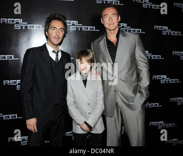 Shawn Levy, Dakota Goyo, Kevin Durand première canadienne de "Real Steel" au Théâtre de la Banque Scotia. Toronto, Canada - 20.09.11 Banque D'Images