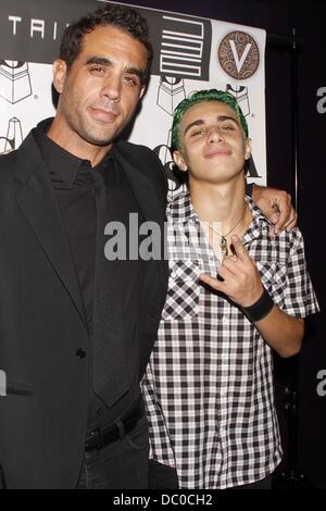 Bobby Cannavale et son fils Jake (sportifs Cannavale cheveux verts) Le Casting Society of America's 27e Artios Awards qui a eu lieu au niveau du district 36 night club - Arrivées. La ville de New York, USA - 26.09.11 Banque D'Images