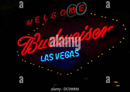 Néon Budweiser enseigne publicitaire à Las Vegas Banque D'Images