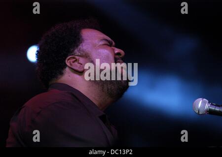 Fichier- La Haye, Pays-Bas. 9 juillet, 2005. George Duke en prestation au North Sea Jazz Festival à La Haye le 9 juillet 2005. George Duke, musicien de jazz, meurt âgé de 67 ans. Dpa : Crédit photo alliance/Alamy Live News Banque D'Images