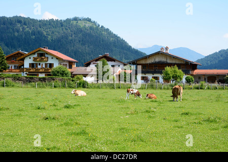 Village de Kruen dans les Alpes bavaroises. Banque D'Images