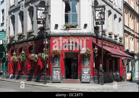 Le Verrier London Pub sur serre Street London UK Banque D'Images