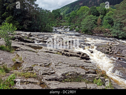 Les chutes de Dochart à Killin dans le district de Stirling en Écosse Banque D'Images