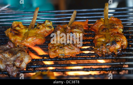 Poulet grillé sur le poêle Banque D'Images