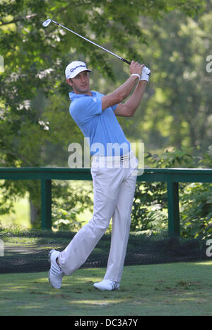 Rochester, New York, USA. Le 06 août, 2013. Dustin Johnson durant une pratique lors de la 95e ronde du championnat de la PGA à Oak Hill Country Club à Rochester, New York. Credit : Action Plus Sport/Alamy Live News Banque D'Images