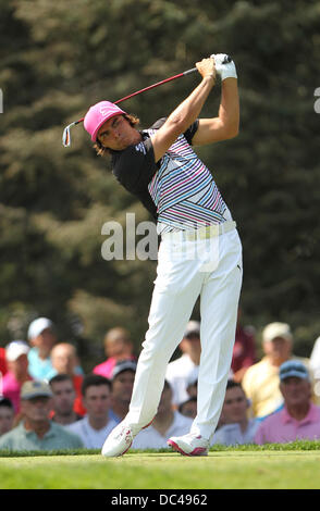 Oak Hill, Rochester, NY, USA. Le 08 août, 2013. Rickie Fowler lors du premier tour de la 95e Championnat de la PGA à Oak Hill Country Club à Rochester, New York. Credit : Action Plus Sport/Alamy Live News Banque D'Images