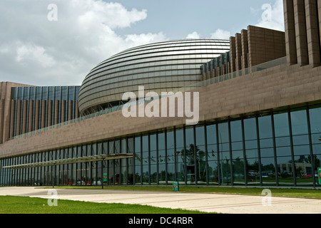 Dôme de la salle de réunion de la Conférence de l'Union africaine et du Centre Office Complex (AUCC), Addis Abeba, Ethiopie Banque D'Images