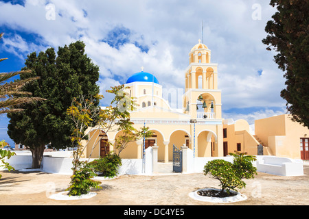 St George Church (Ekklisia) Agios Georgios Oia Santorini Grèce Europe