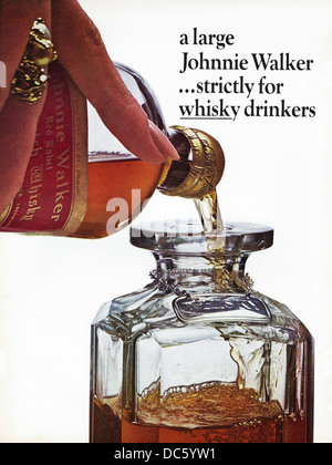 Publicité pour Johnnie Walker whisky magazine annonce circa 1968 Banque D'Images