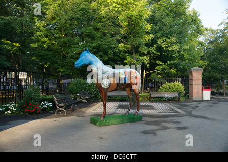 Le 2 août 2013. Saratoga Raceway est la plus ancienne course de l'US, et célèbre ses 150 ans de présence en 2013. Banque D'Images