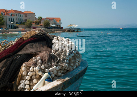 Les filets de pêche dans le port, la Croatie Sutivan Banque D'Images