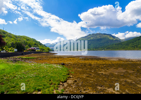 Paysage magnifique au Loch Long Argyll et Bute Ecosse Banque D'Images