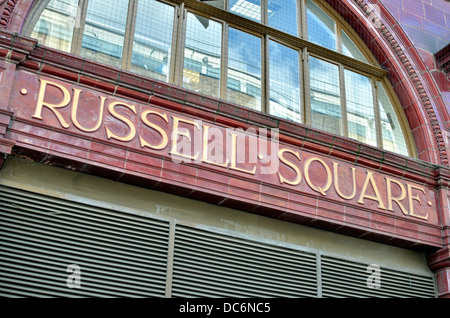 La station de métro Russell Square, London, UK Banque D'Images