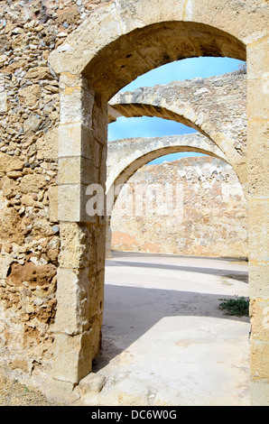 Complexe de magazines dans la forteresse vénitienne de Rethymnon - Crète, Grèce Banque D'Images