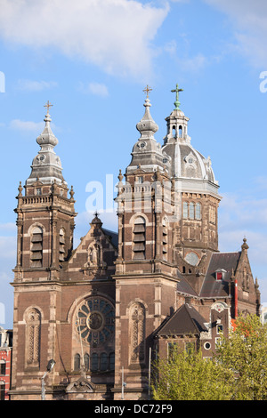 Saint Nicholas Church (néerlandais : Sint Nicolaaskerk) par Adrianus Bleijs à Amsterdam, Hollande, Pays-Bas. Banque D'Images