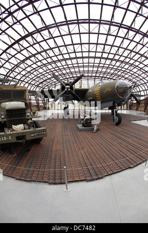 Bomber avec D-Day marquages, exposition au Musée à Utah Beach, en Normandie, en France, l'opération Overlord, D-Day. Banque D'Images