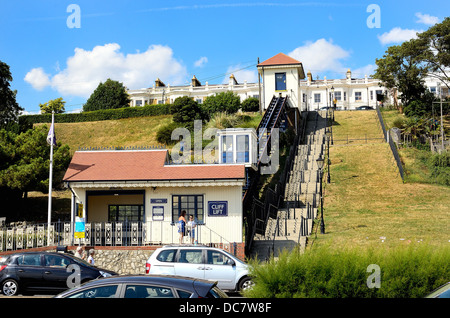 La falaise sur le front de mer à Southend on Sea Essex Banque D'Images