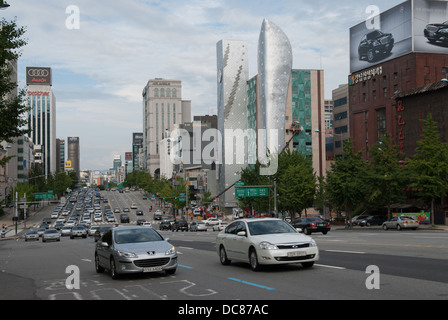 (Dosandaero ou Avenue Dosan Apgujeong), Séoul, Corée. Banque D'Images