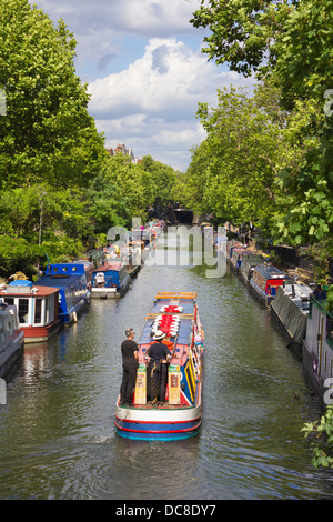 Regent's Canal vu de Warwick Avenue, Londres Banque D'Images