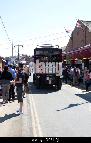 Vapeur Sentinel Wagon (wagon) bus/car donnant style visites autour de la baie de Whitby, dans le Yorkshire. Banque D'Images