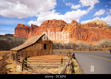 L'Utah, USA - Gifford Homestead Farm Grange dans la vallée de Fruita à Capitol Reef National Park Banque D'Images