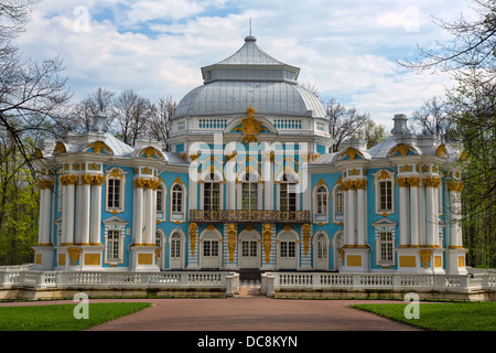 Pavillon à Catherine's park à Tsarskoe Selo, près de Saint-Pétersbourg, Russie Banque D'Images