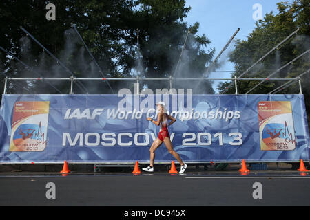 Moscou, Russie. 11 août 2013. Moscou, Russie. Août 11, 2013. Takumi Saito (JPN) Athlétisme : Takumi Saito du Japon est en compétition dans l'épreuve du 20km marche à la 14e Championnats du monde d'athlétisme 2013 à Moscou, Russie . Credit : Takashi Okui/AFLO/Alamy Live News Banque D'Images