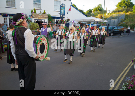 Danseurs Morris à Lympstone, Devon, UK Banque D'Images