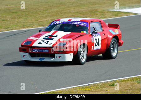 Course automobile sur circuit Ty Croes Anglesey au nord du Pays de Galles UK Banque D'Images