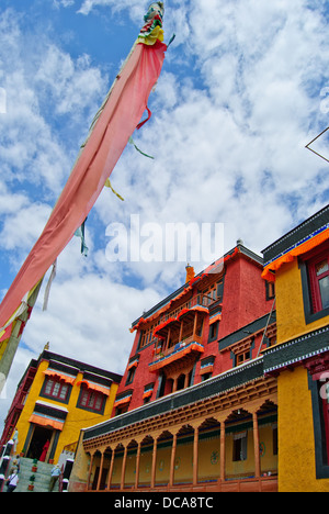 Le grand hall d'assemblage du monastère Thiksey Banque D'Images