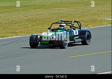 Course automobile sur circuit Ty Croes Anglesey au nord du Pays de Galles UK Banque D'Images