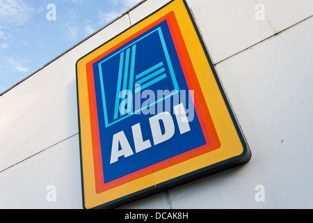 Supermarché Aldi signe. Banque D'Images