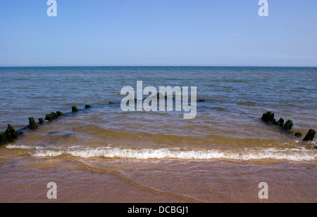 Demeure Historique de l'épave sur la plage de Seaton Carew Banque D'Images