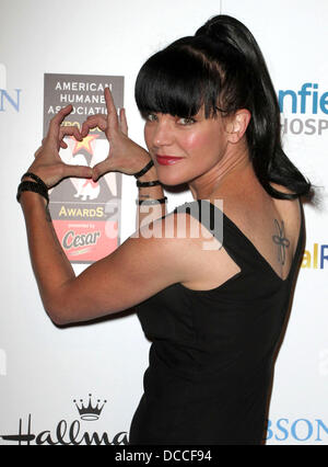 Pauley Perrette l'American Humane Association premier chien héros annuel Awards au Beverly Hilton hotel à Beverly Hills, Californie - 01.10.11 Banque D'Images