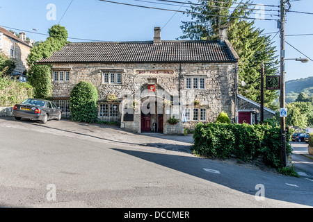 16e siècle ancien monks retreat à Limpley Stoke. Wiltshire Hop Pole Inn Banque D'Images