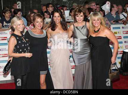 Lisa Maxwell, Denise Welch, Andrea McLean, Carol Vorderman, Sally Lindsay Femmes lâche la fierté de la Grande-Bretagne Awards 2011 - Arrivées Londres, Angleterre - 03.10.11 Banque D'Images