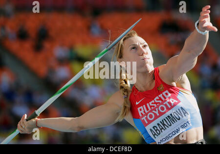 Moscou, Russie. Août 16, 2013. Maria Abakumova de Russie participe à la qualification du javelot à la 14e es Championnats du monde d'athlétisme au stade Luzhniki de Moscou, Russie, 16 août 2013. Photo : Michael Kappeler/dpa/Alamy Live News Banque D'Images