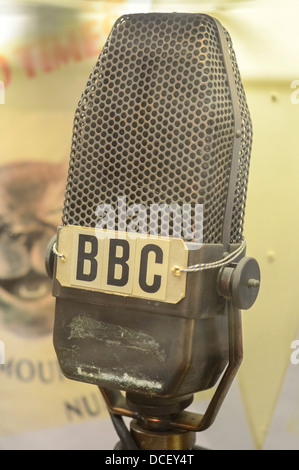 Microphone radio BBC Banque D'Images