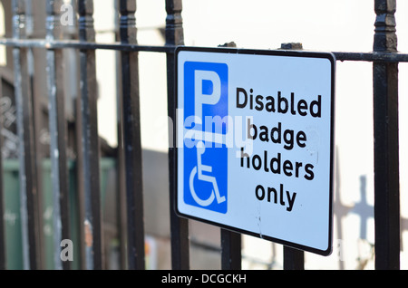 Mobilité porte seulement parking sign Bristol England Uk Banque D'Images