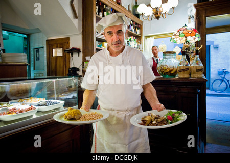 Italie, Toscane, Florence, Trattoria Antico Fattore, cuisine traditionnelle toscane Banque D'Images