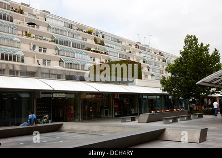 Le Brunswick Centre quartier résidentiel et commerçant London England UK Banque D'Images