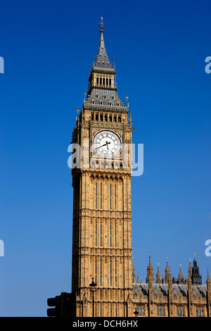 Big Ben St Stephens tour de l'horloge sur les chambres du parlement London England UK Banque D'Images