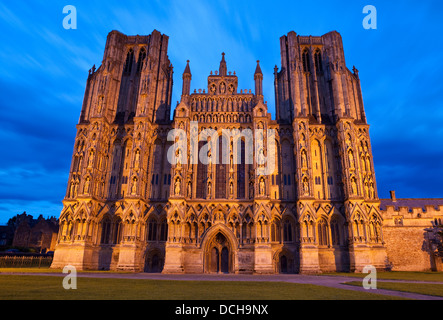 La magnifique cathédrale de Wells dans le Somerset. Banque D'Images