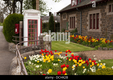 L'Écosse, Perth et Kinross, Rhynd, Rare K3 téléphone énumérés dans la boîte de jardin de vieux bureau de poste, un seul en UK Banque D'Images