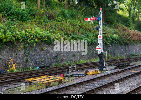 Signal à nouveau de Somerset et de Dorset Railway Station, Midsomer Norton Banque D'Images